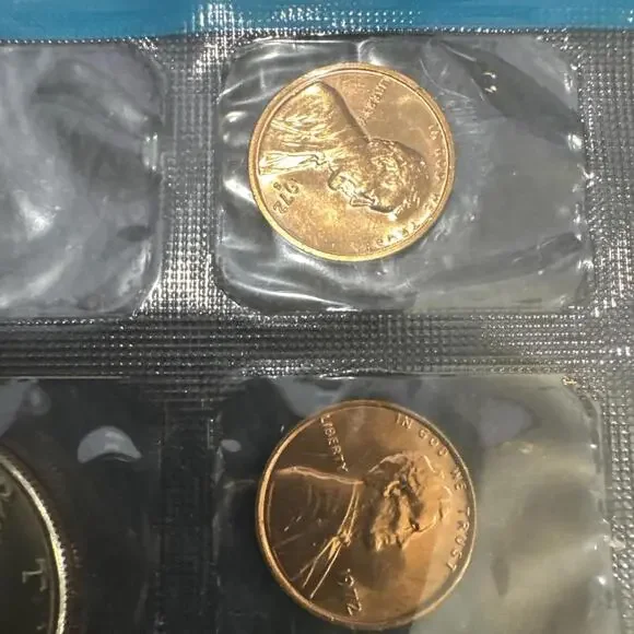 1972 U.S. Uncirculated Coin Set Mint Original Government Packaging OGP - Picture 7 of 10